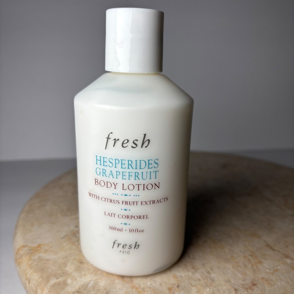 Fresh Hesperides Grapefruit Body Lotion 10oz 300ml Citrus Shea Butter New Sealed